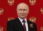 Putin fa riscrivere Wikipedia, la nuova versione russa: lo Zar come un "santo"